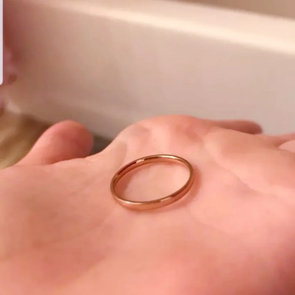 Titanium Steel Hypoallergenic Wedding Band - Picture 4 of 6